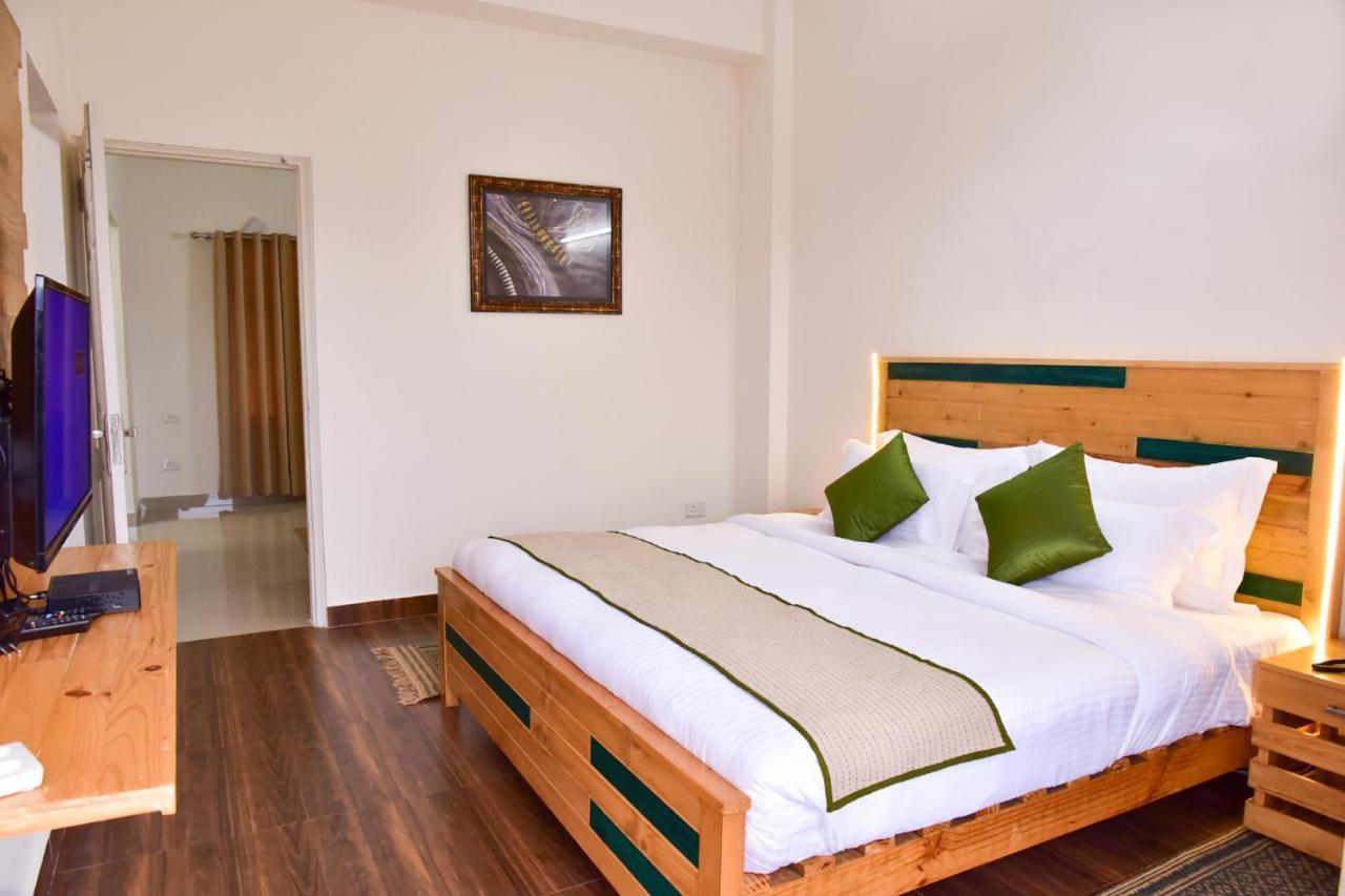 Spangle Heights Shimla, Suites And Residences Экстерьер фото